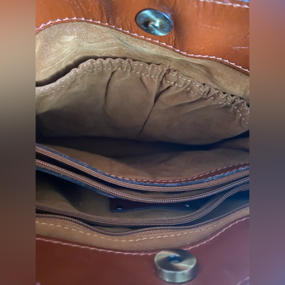 Patricia Nash 10th Anniversary crossbody bucket bag - Picture 8 of 15